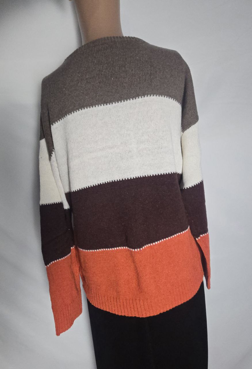 Averti Sweater